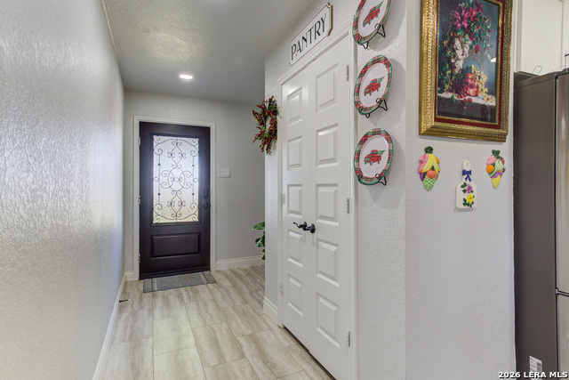 2911 Morningside Dr Property Photo 9