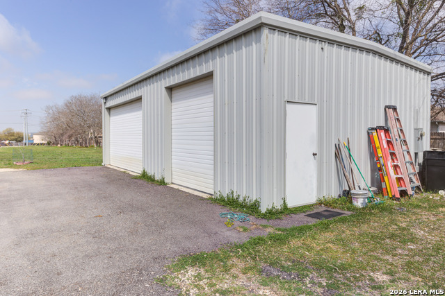 2911 Morningside Dr Property Photo 40