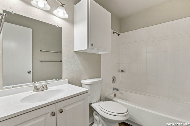 9602 Vale Property Photo 15