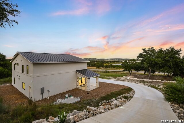 1134 Brads Flight Property Photo 35