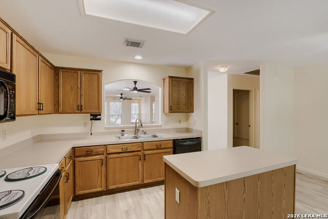 13103 Stoney Creek Dr Property Photo 12