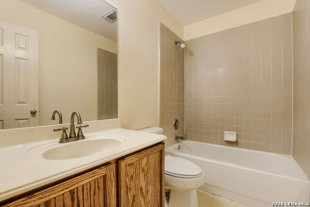 13103 Stoney Creek Dr Property Photo 16