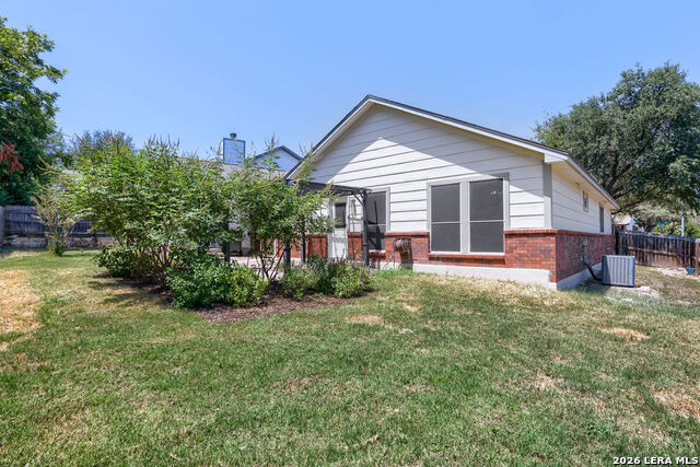 13103 Stoney Creek Dr Property Photo 25