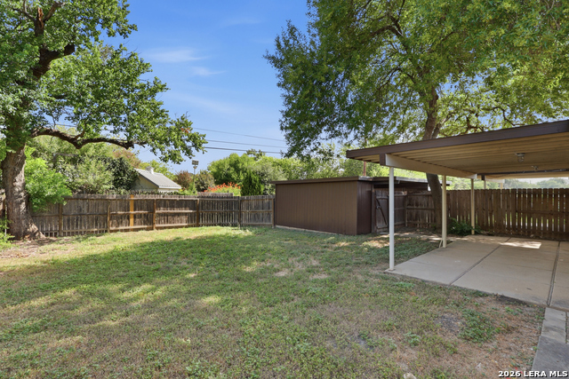 801 Oblate Dr Property Photo 21