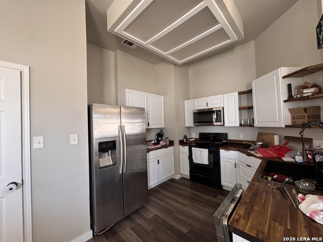 107 Muirfield St Property Photo 4