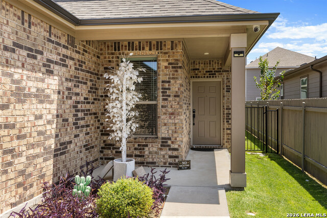 6405 Wagon Spring St Property Photo 5