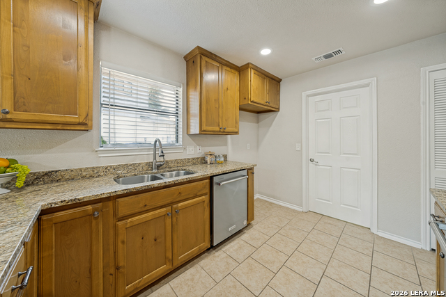 14304 Parkhurst St Property Photo 13