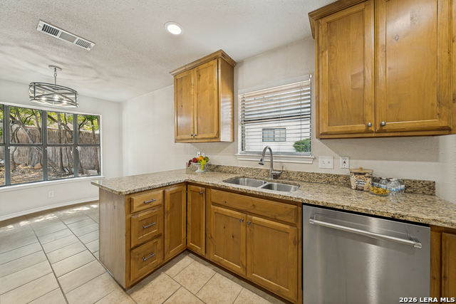 14304 Parkhurst St Property Photo 14