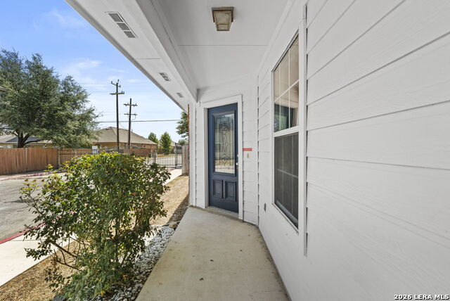 9718 Sun Ml Property Photo 3