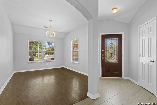 9718 Sun Ml Property Photo 4