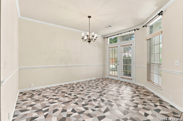 718 Desert Bluff Property Photo 3