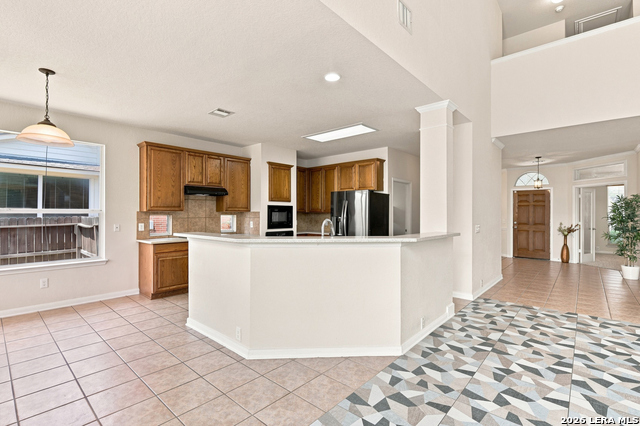 718 Desert Bluff Property Photo 7