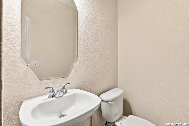 718 Desert Bluff Property Photo 14