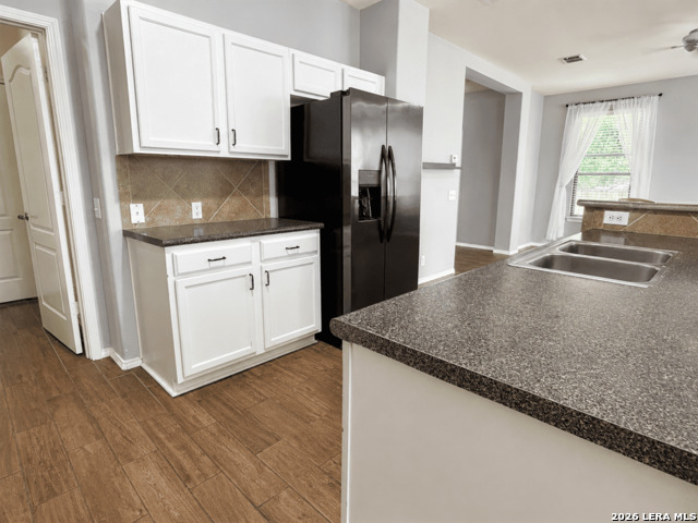 6046 Pecan Tree Property Photo 3