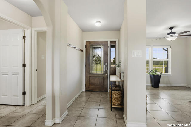 866 Sea Willow Dr Property Photo 5
