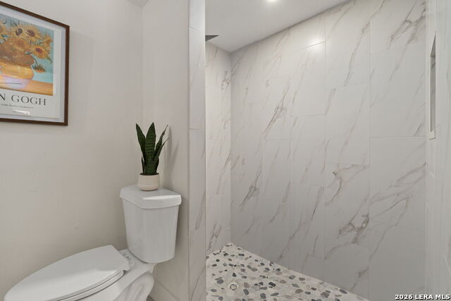 219 Thorain Blvd Property Photo 46