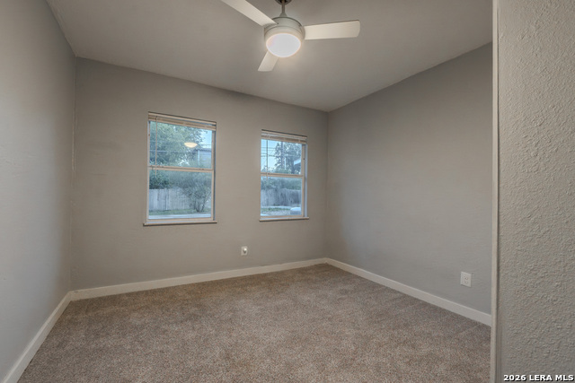210 Greenhaven Dr Property Photo 9