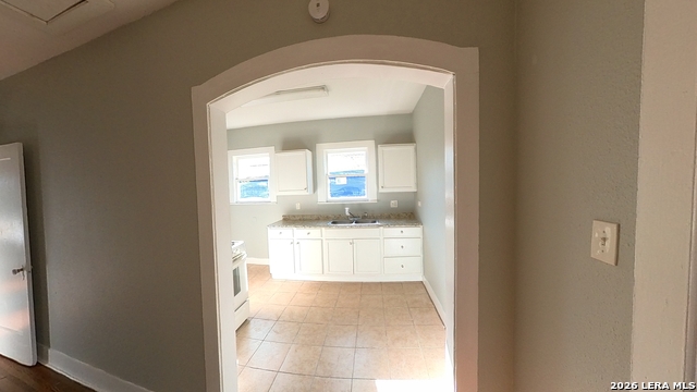 538 Kayton Ave Property Photo 6