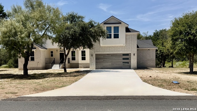 7008 Circle Oak Dr Property Photo 2