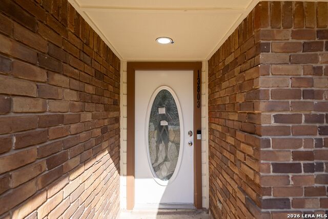 13803 Stone Hollow Dr Property Photo 3
