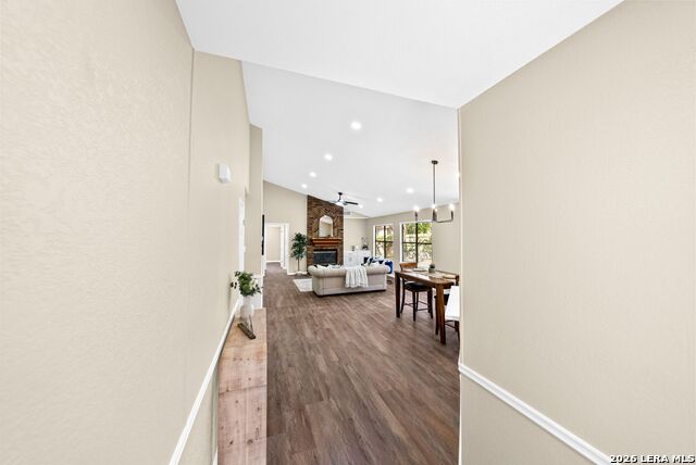 13803 Stone Hollow Dr Property Photo 4