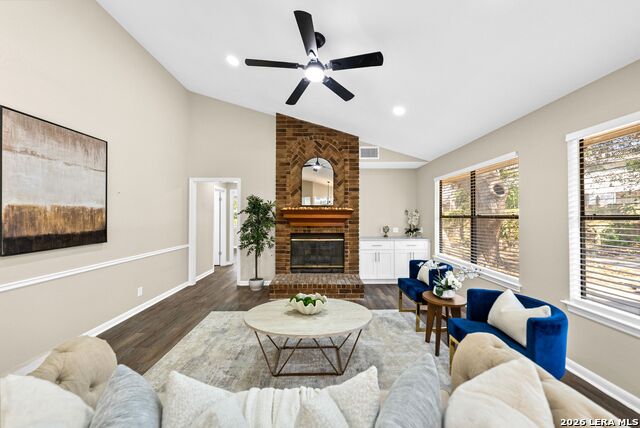 13803 Stone Hollow Dr Property Photo 7