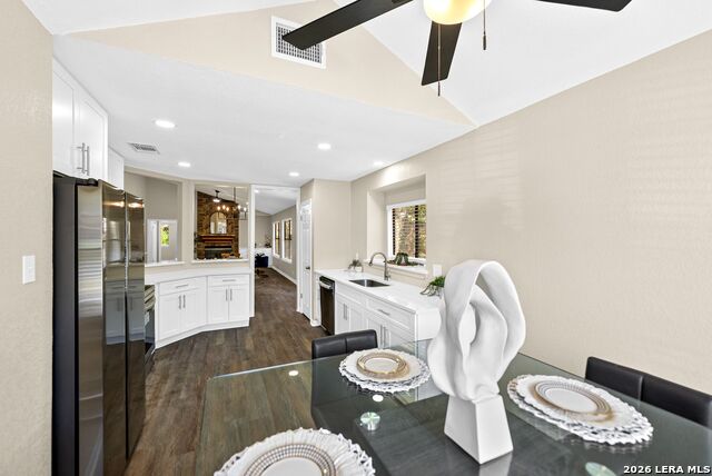 13803 Stone Hollow Dr Property Photo 14
