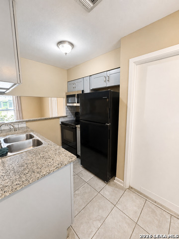 1510 Lorelei Ln Property Photo 6