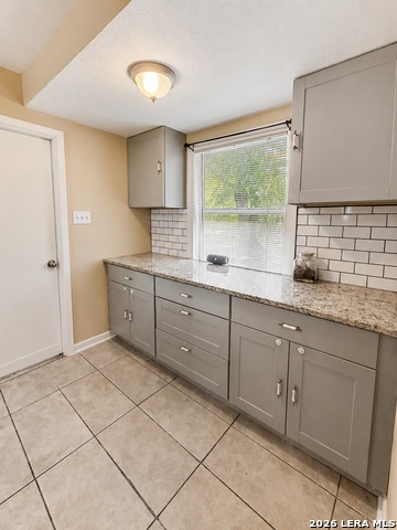 1510 Lorelei Ln Property Photo 7