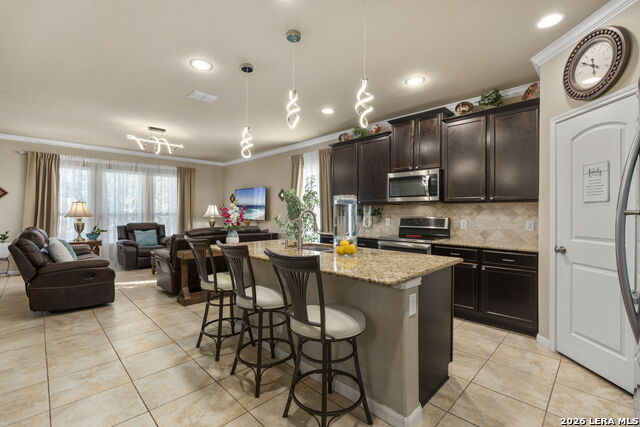 2909 Sunset Summit Property Photo 4