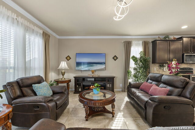 2909 Sunset Summit Property Photo 10