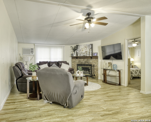 609 County Road 4647 Property Photo 14