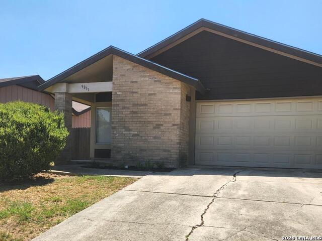 9851 Meadow Way Property Photo 1