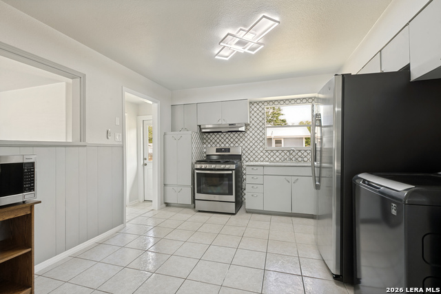 7139 Westbriar Property Photo 6