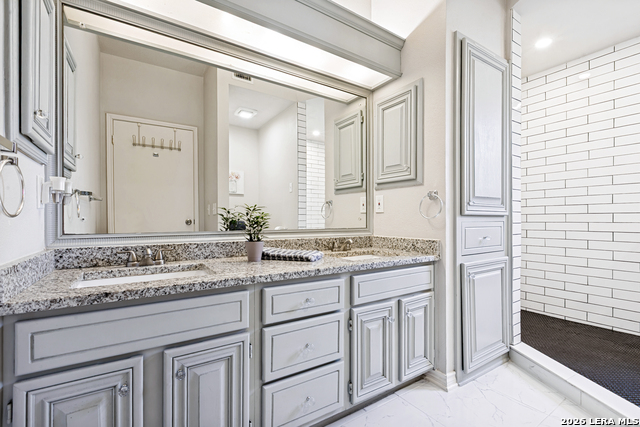 8823 Shade Tree Property Photo 18