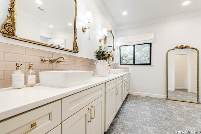 7110 Poniente Ln Property Photo 17