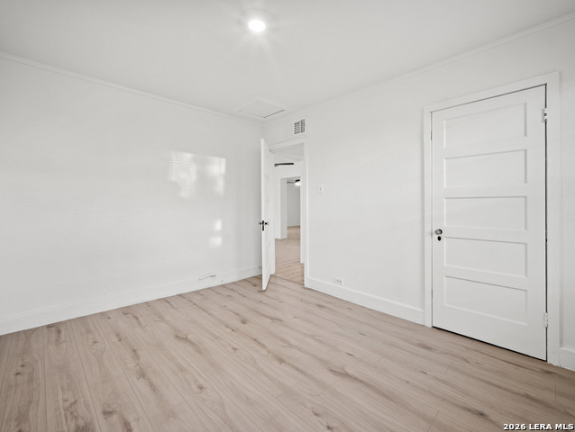 707 Chicago Property Photo 13