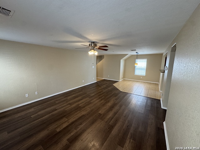 9223 Silver Vis Property Photo 8