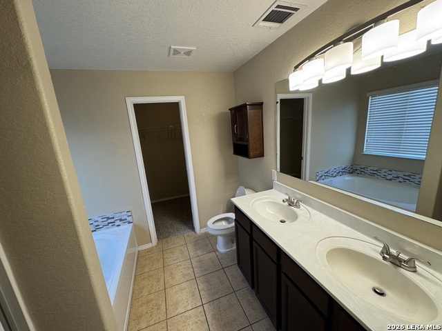 9223 Silver Vis Property Photo 23
