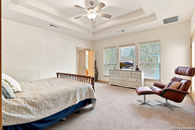 2 Trophy Property Photo 10