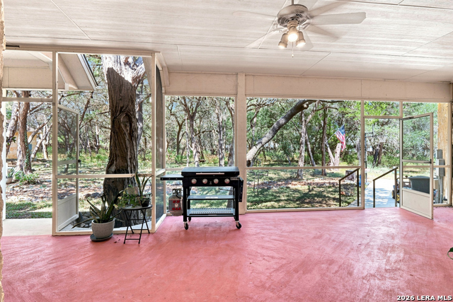 2 Trophy Property Photo 20