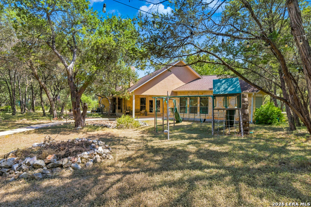 2 Trophy Property Photo 21
