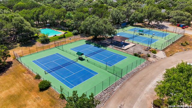 2 Trophy Property Photo 36