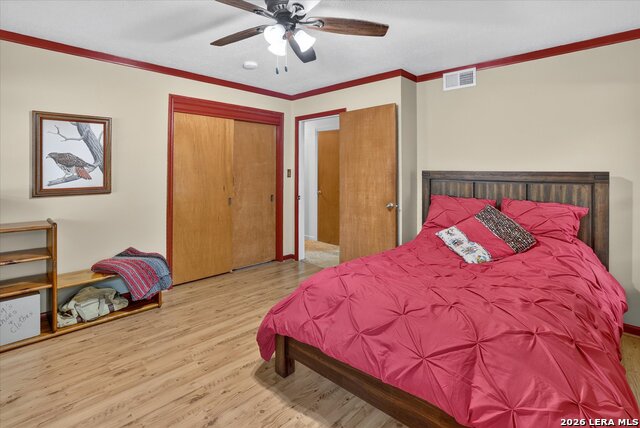 2611 Danbury St Property Photo 25