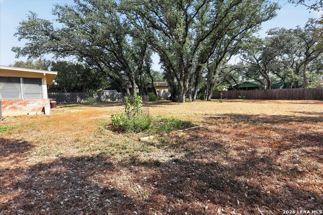 2611 Danbury St Property Photo 32