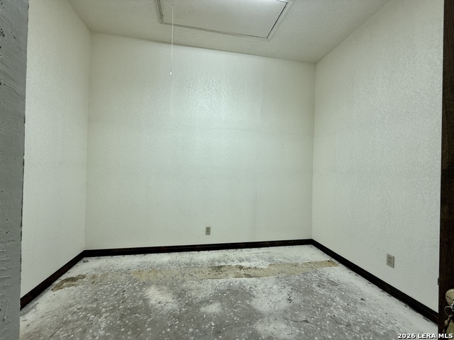 21210 Forest Waters Cir Property Photo 22