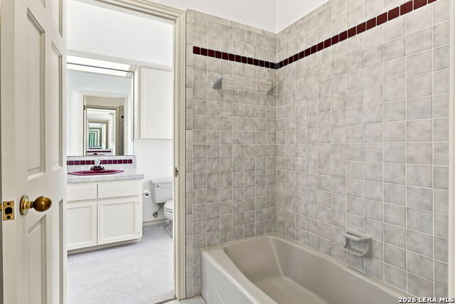 5 Sandhurst Ln Property Photo 27