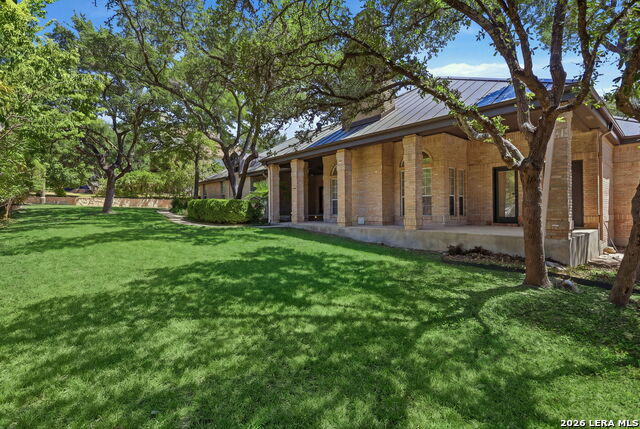 5 Sandhurst Ln Property Photo 35