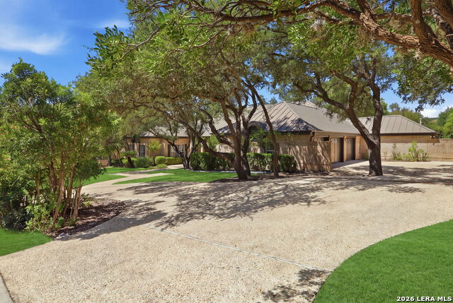 5 Sandhurst Ln Property Photo 37