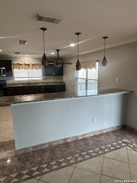 14606 Mountainside Property Photo 5